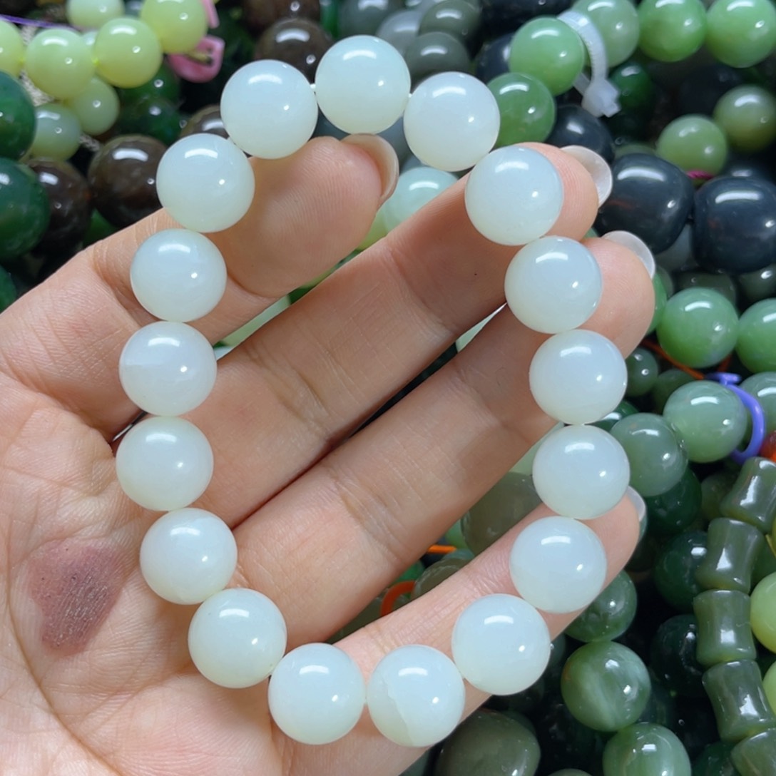 手链未镶嵌和田玉