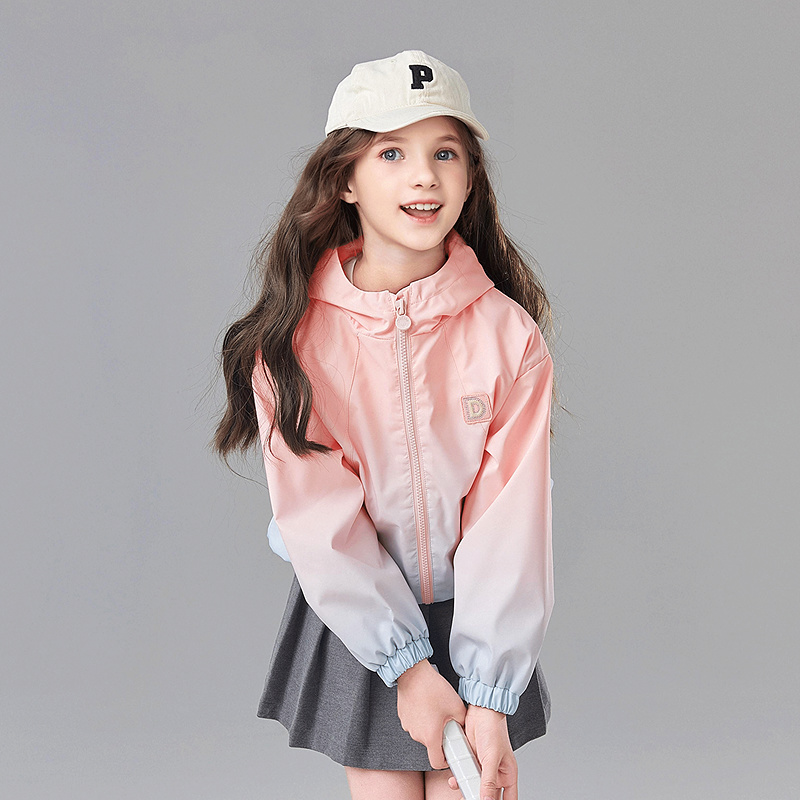 DEESHA/笛莎外套2025年新款洋气中童欧若风儿童连帽上衣女童春季