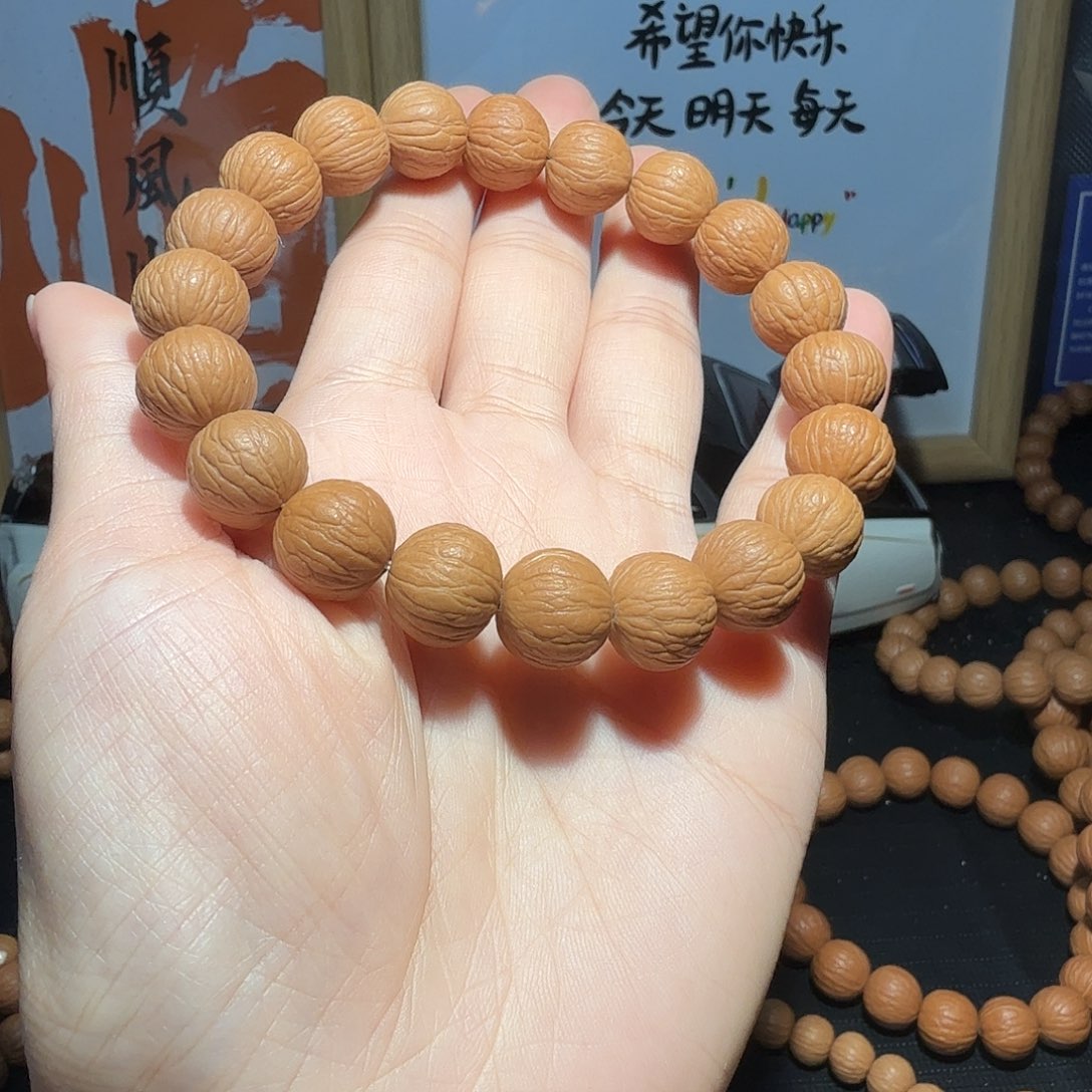 骑***弹核桃原皮原色三围同尺凤羽12大