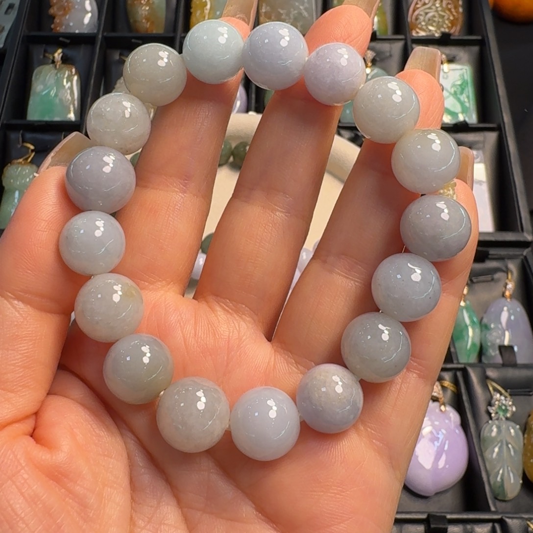 翡翠未镶嵌颈饰13mm