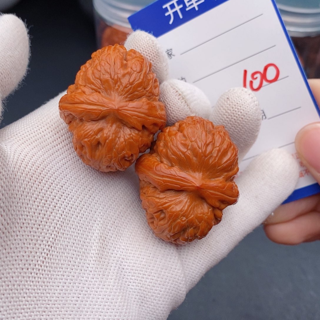 文玩核桃把件40元宝100