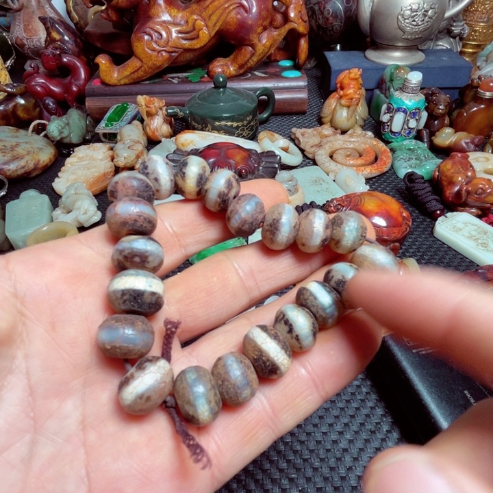 滴血莲花菩提把件