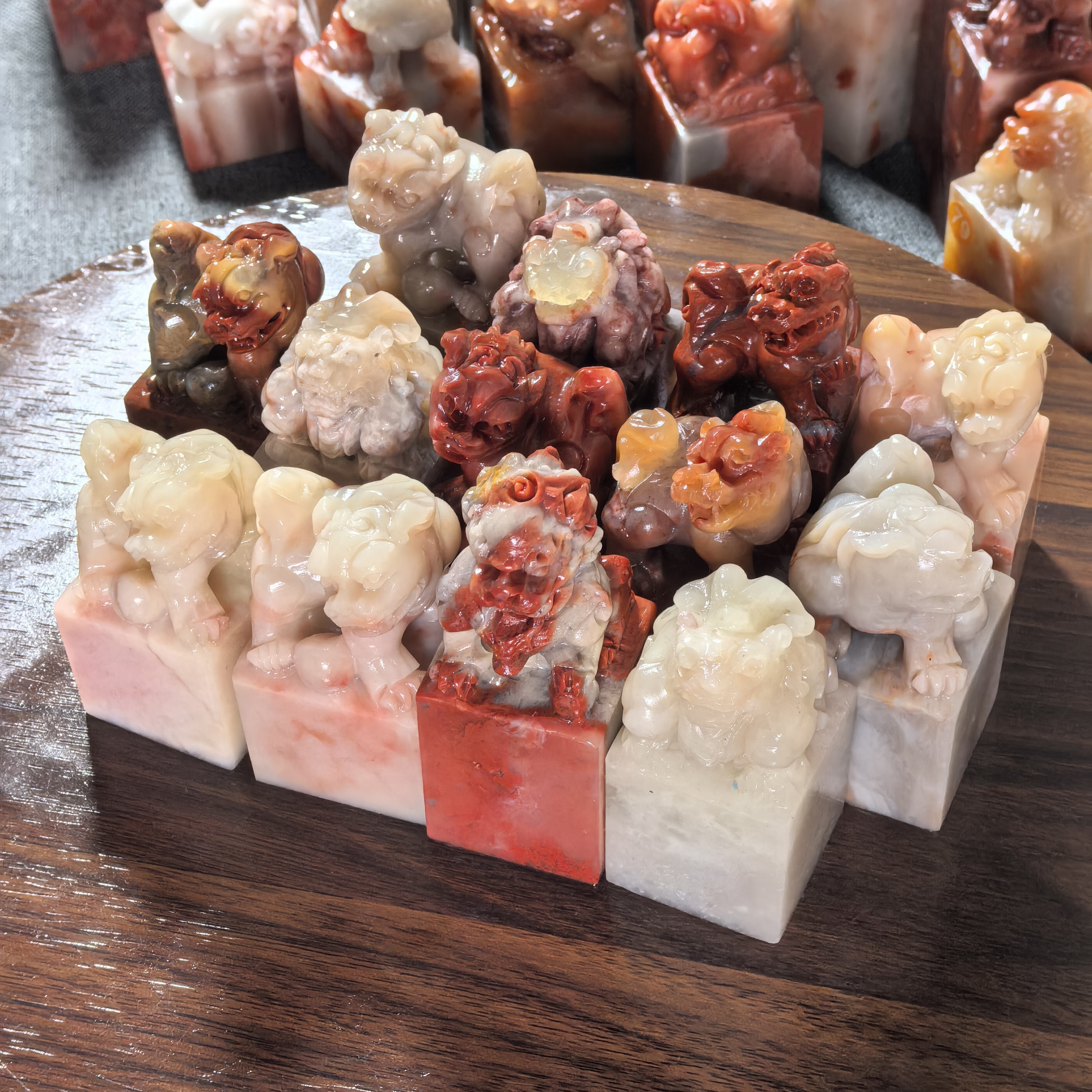 13个老挝大方章印面约3—3.5之间