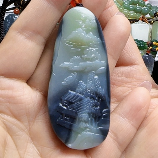 和田玉颈饰未镶嵌