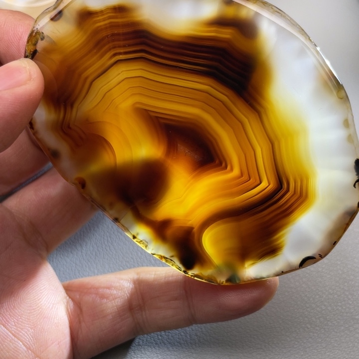 玛瑙/玉髓颈饰未镶嵌路*