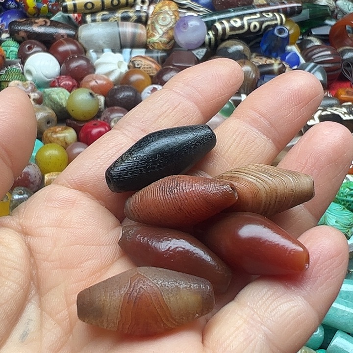 *****玛瑙/玉髓未镶嵌颈饰