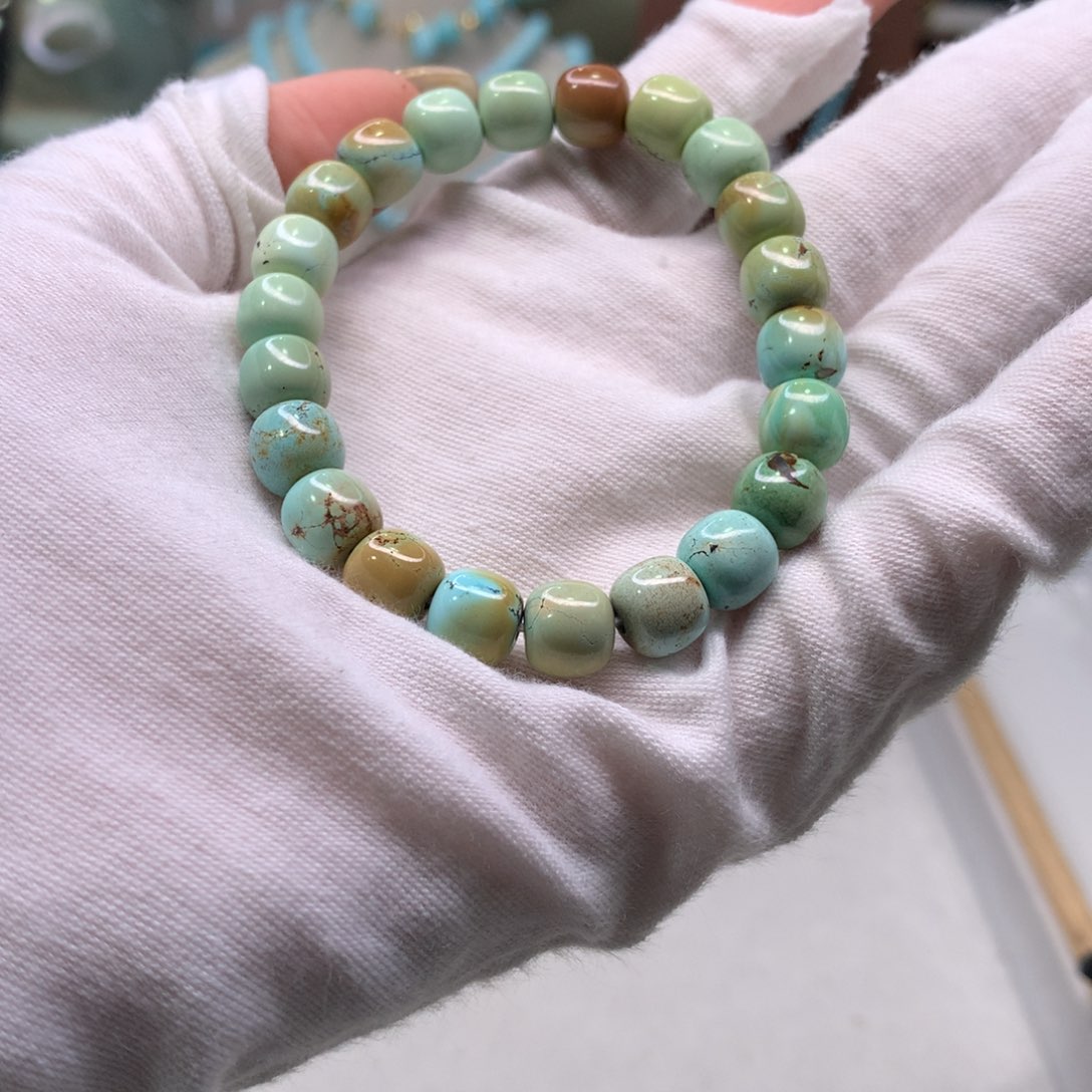 绿松石配饰未镶嵌