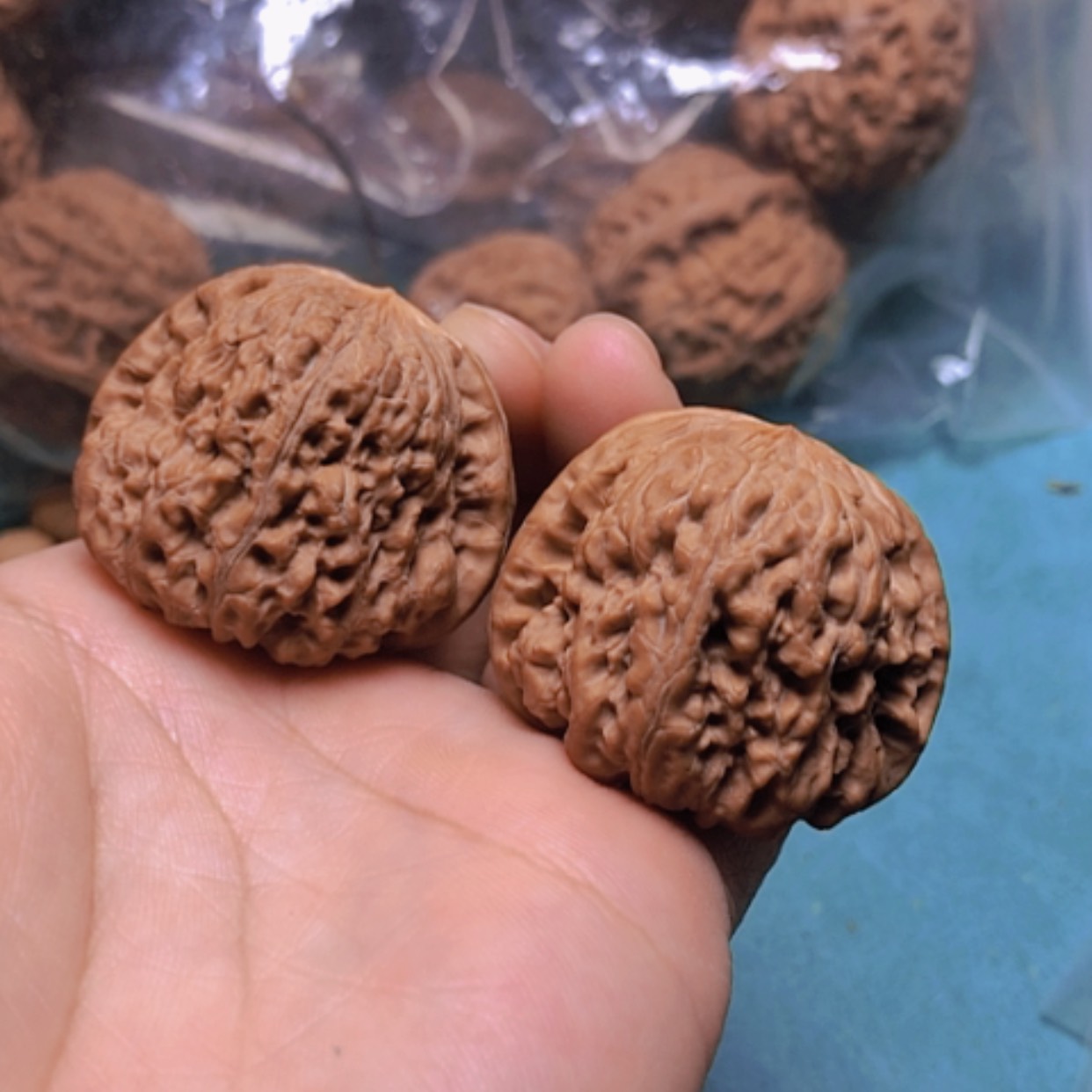 【闪购商品】核桃吊坠37平谷凹底有修