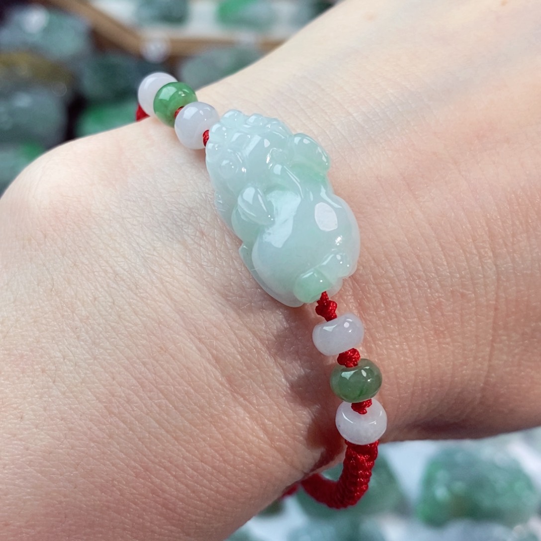 翡翠未镶嵌颈饰天然