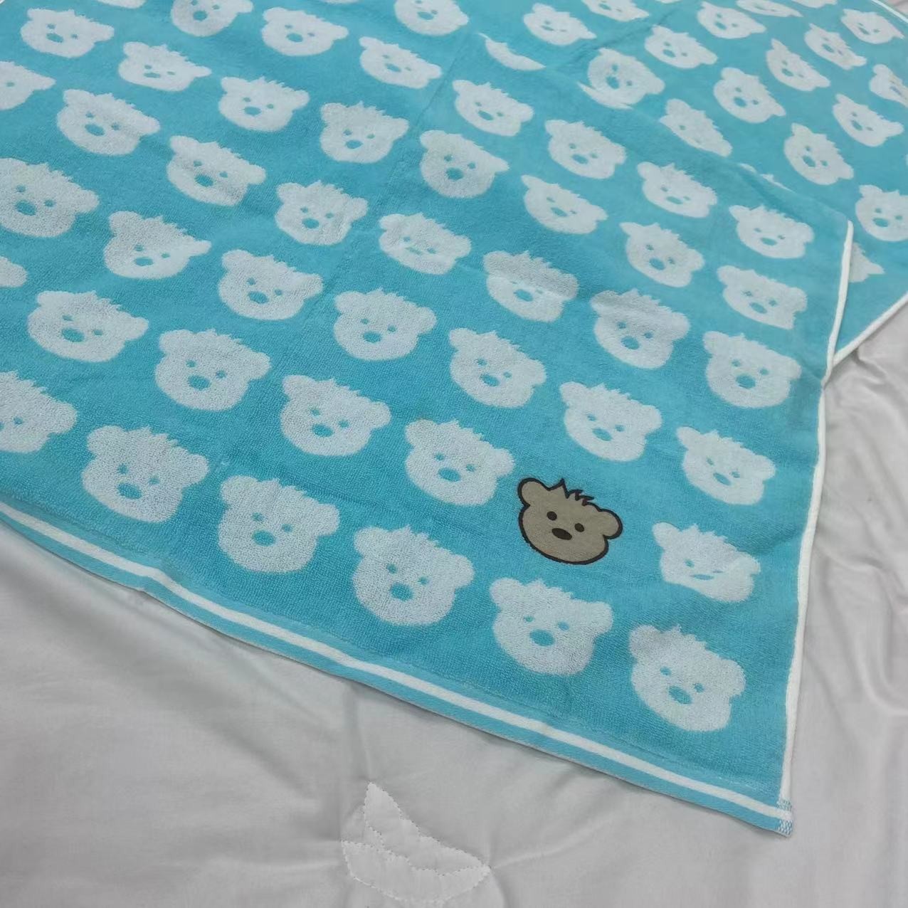 XDONGY（冬云家纺） 70*140全彩棉笨笨熊蓝色成人家用大浴巾