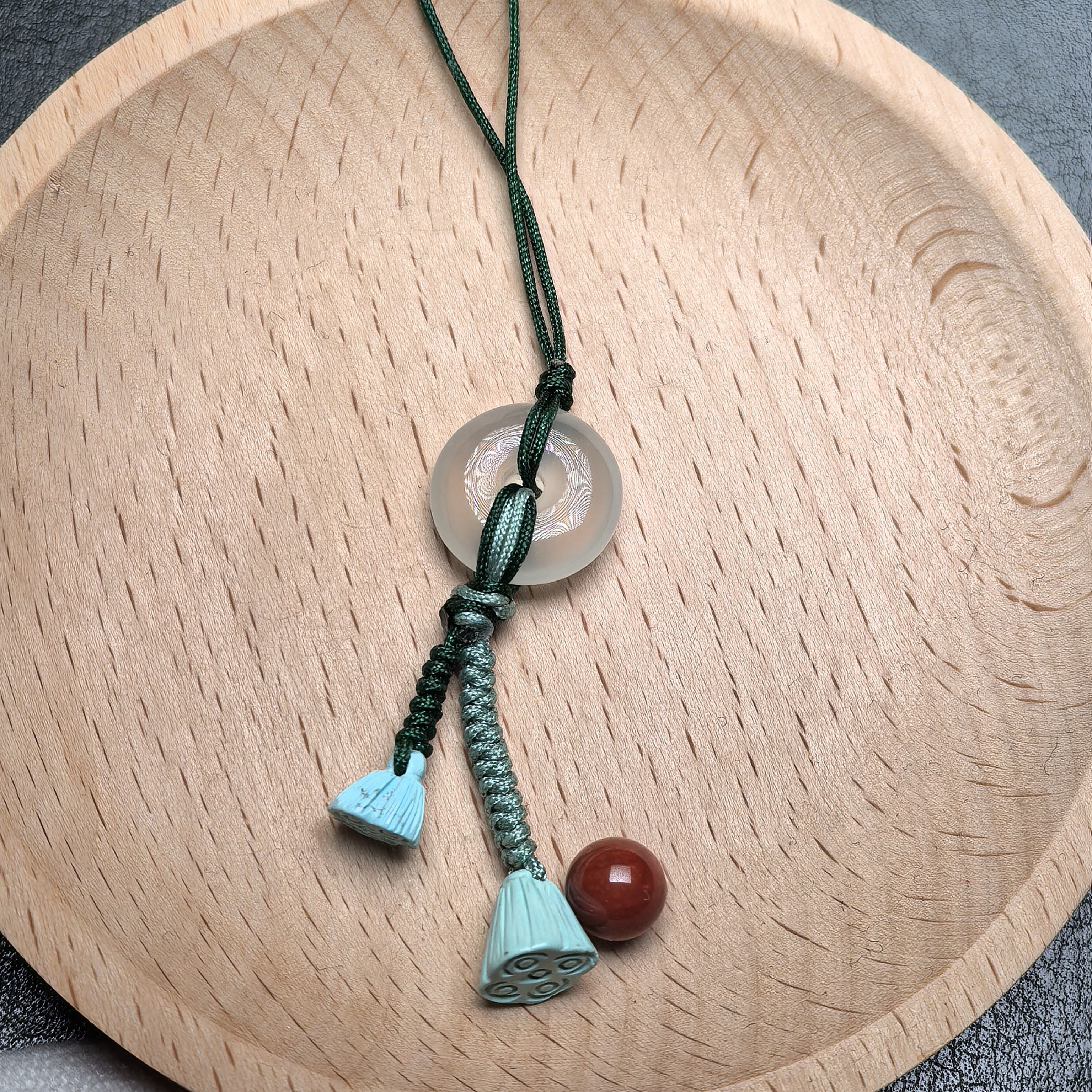 天然原矿南红珠宝奇石