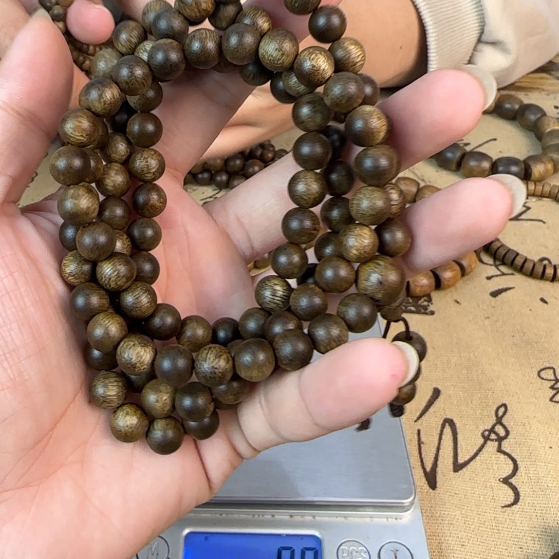 沉香碎屑沉香莺歌绿棋卡0.8+碎屑