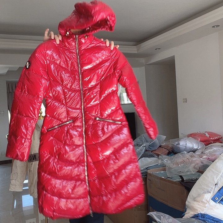 M 穿到130斤 红色羽绒服