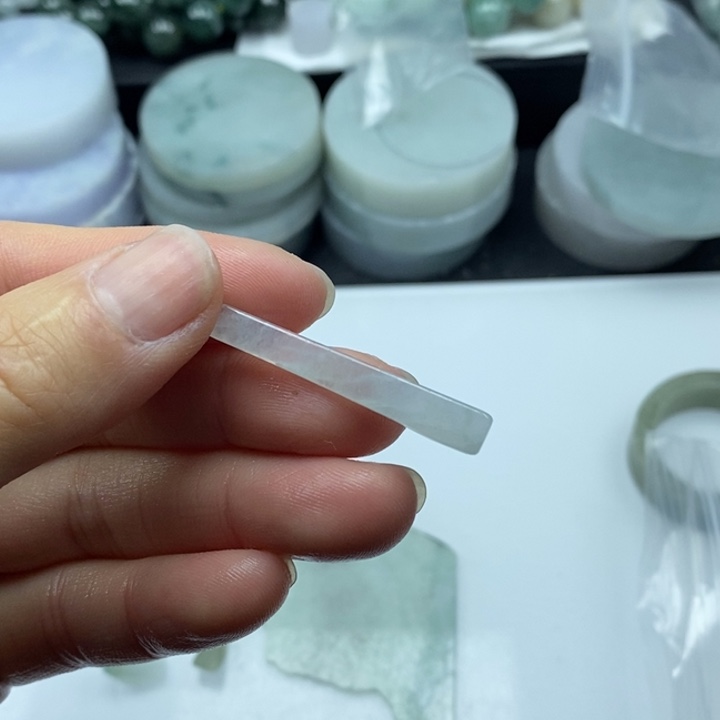 翡翠裸石翡翠边角料