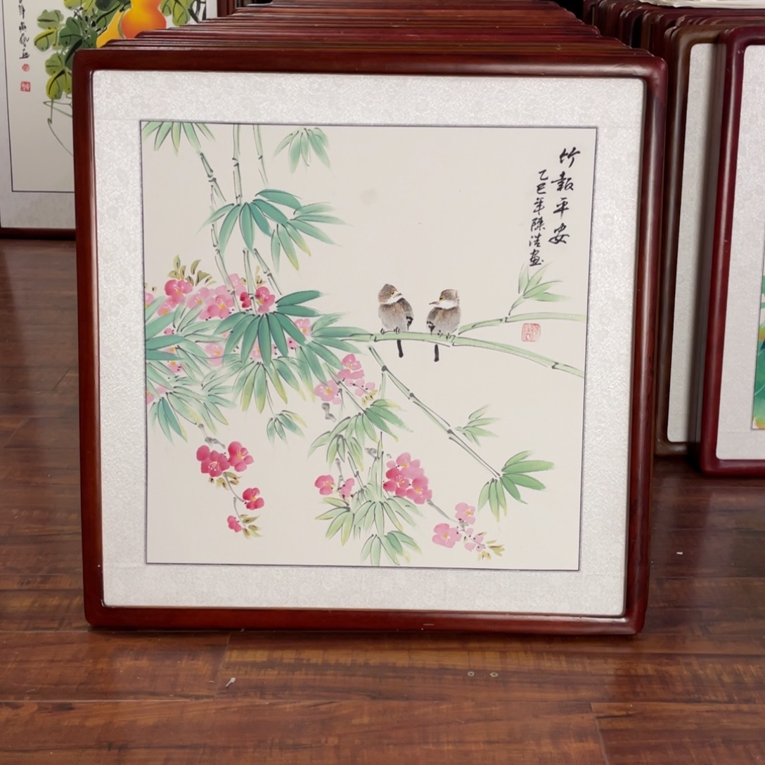 国画带框尺寸63*63厘米