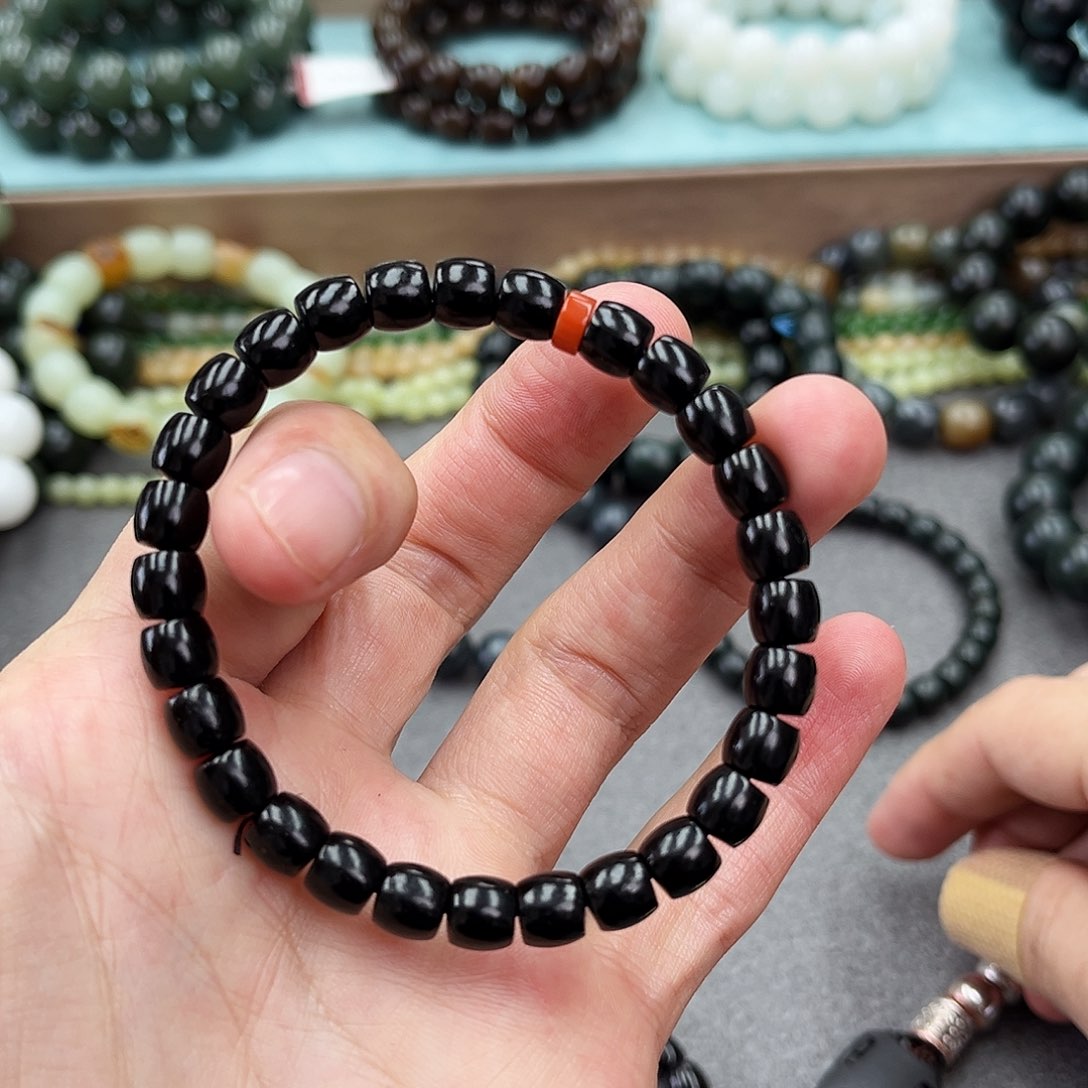 和田玉手链未镶嵌