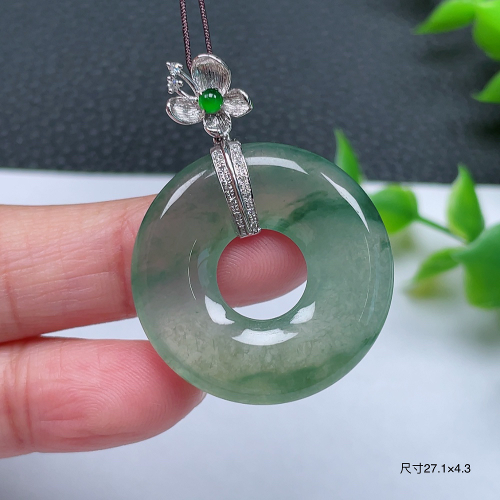翡翠A货 18k金镶嵌冰润飘花甜甜圈吊坠