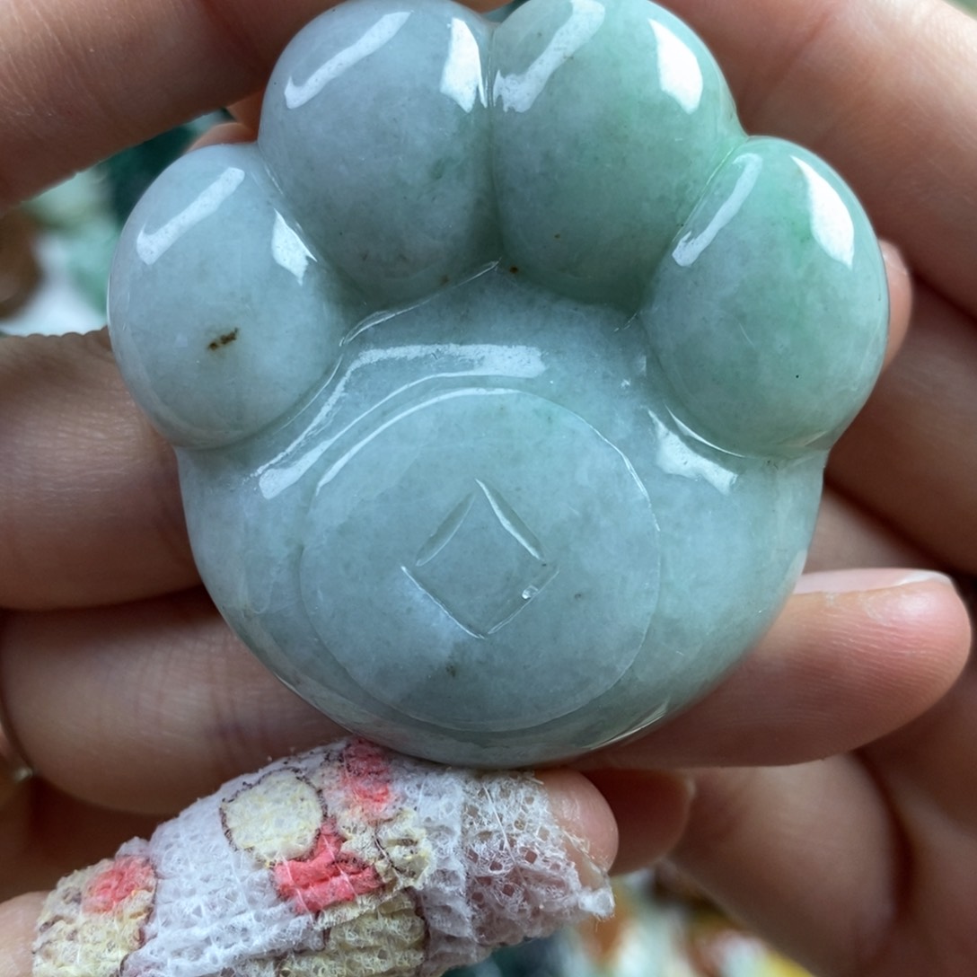 翡翠颈饰未镶嵌吊坠