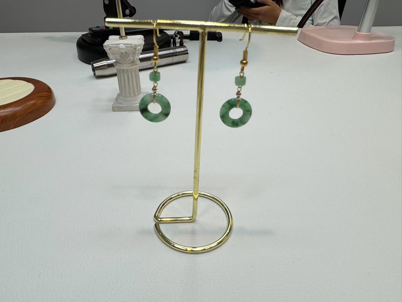 缅甸A货翡翠甜甜圈耳饰