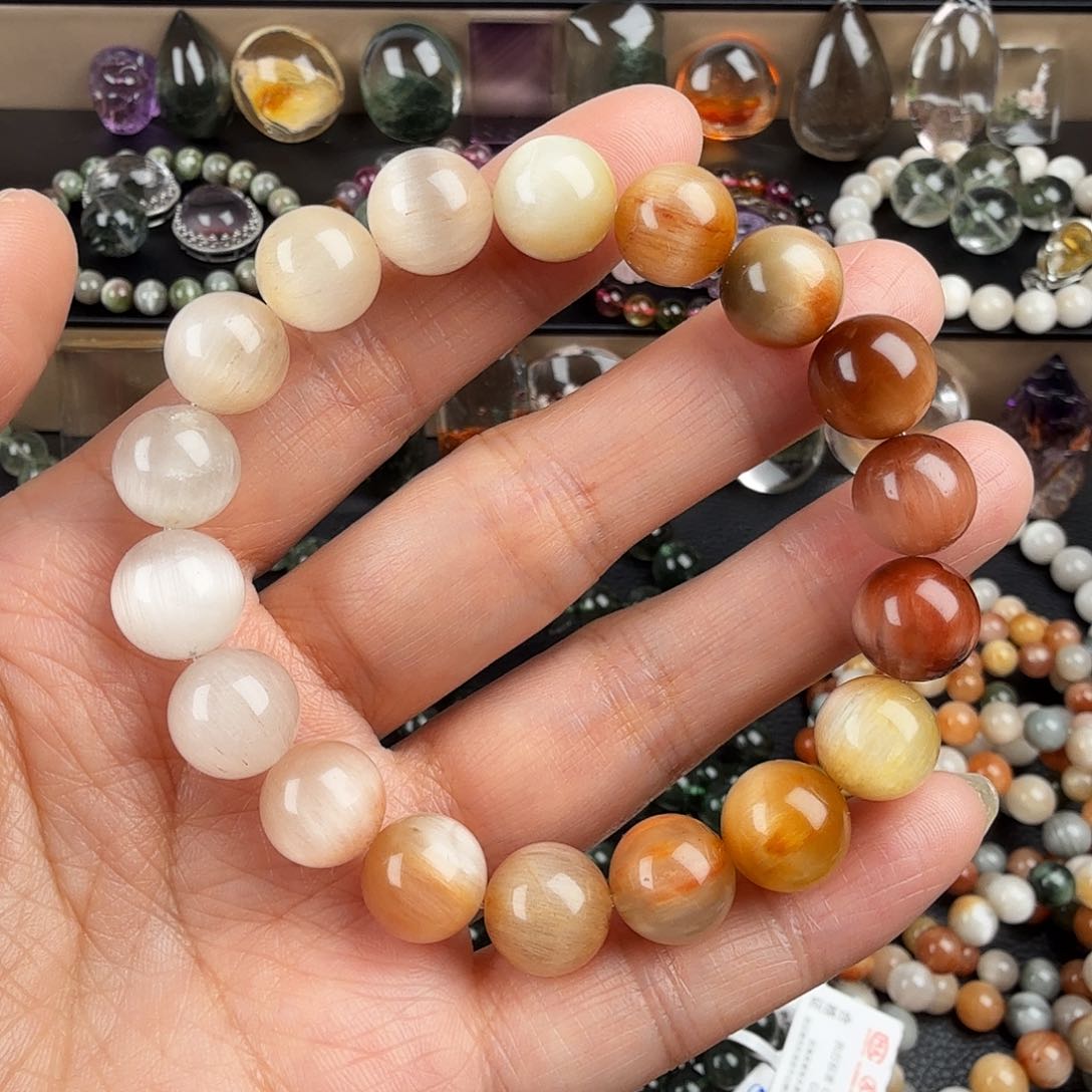 水晶手链未镶嵌好****9天然猫眼满发彩发晶彩兔毛