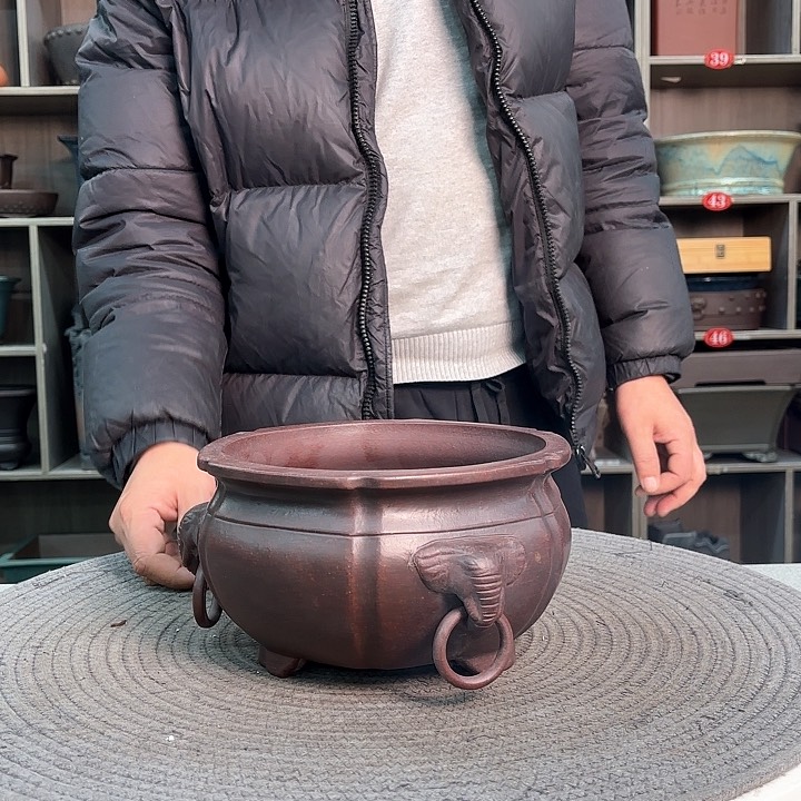 紫砂花盆紫砂的味道很好