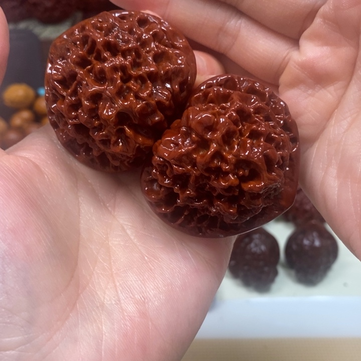 文玩核桃吊坠官帽