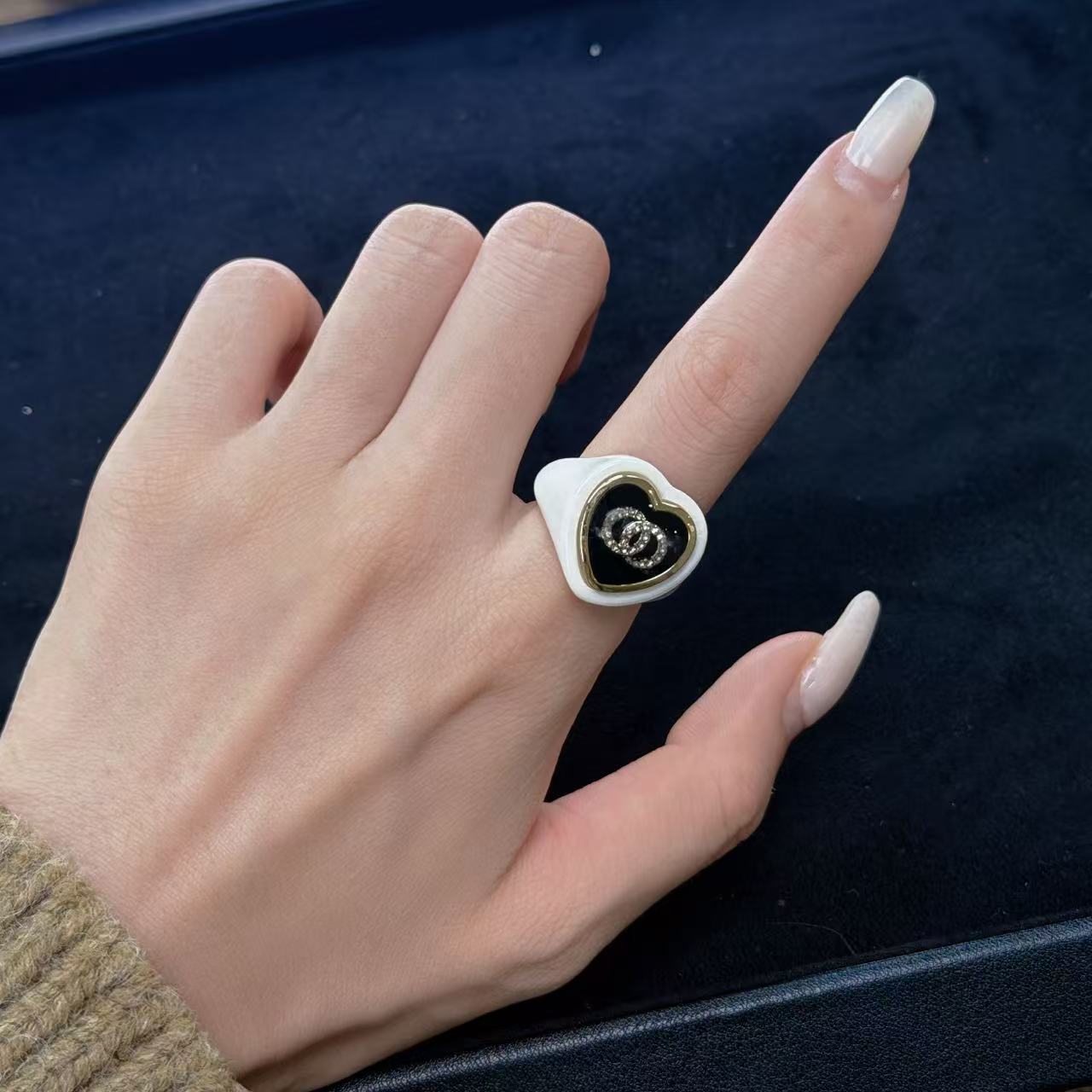 非金属树脂戒指 25S C 爱心 戒指 KK193