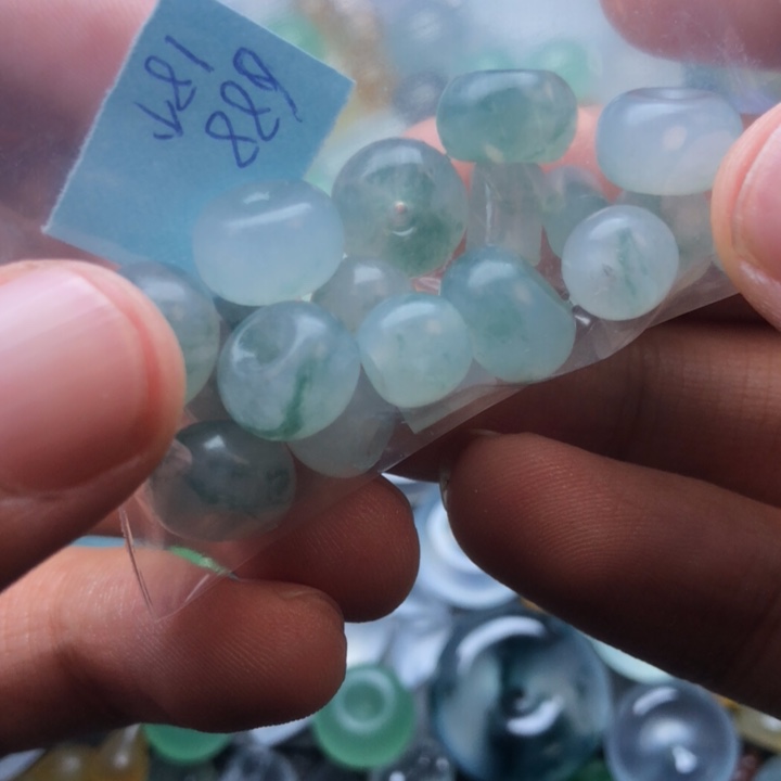 未镶嵌定制翡翠挂件