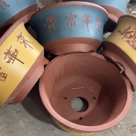 紫砂花盆100-6。                