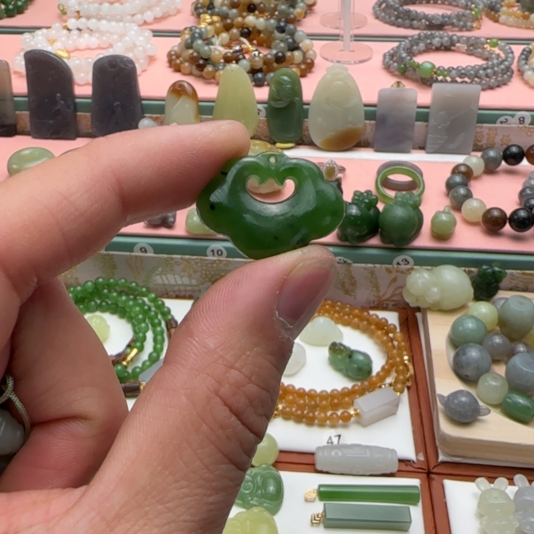 和田玉（碧玉）未镶嵌吊坠(不含链)