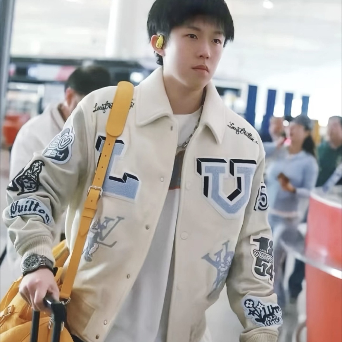 全新未使用 LouisVuitton/路易威登 7905/拼接字母棒球服/46码
