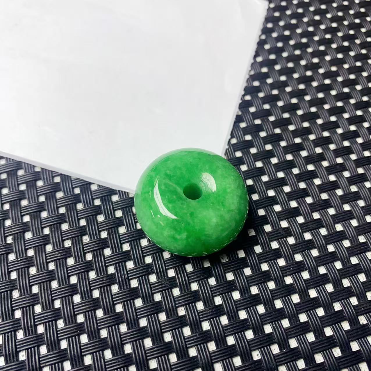 [石矿]A1537绿色扣子吊坠