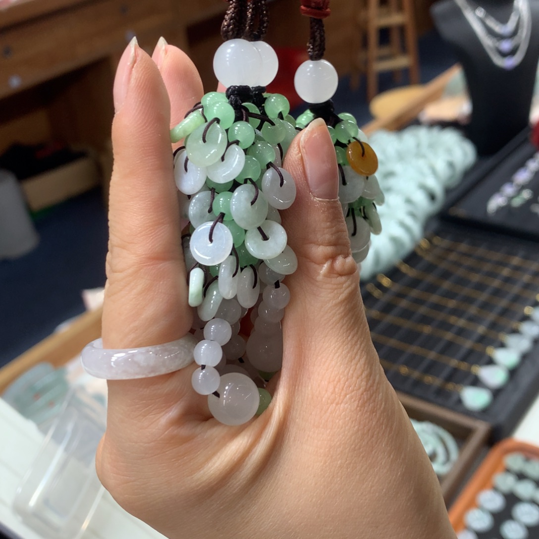 翡翠未镶嵌挂件多样性发1