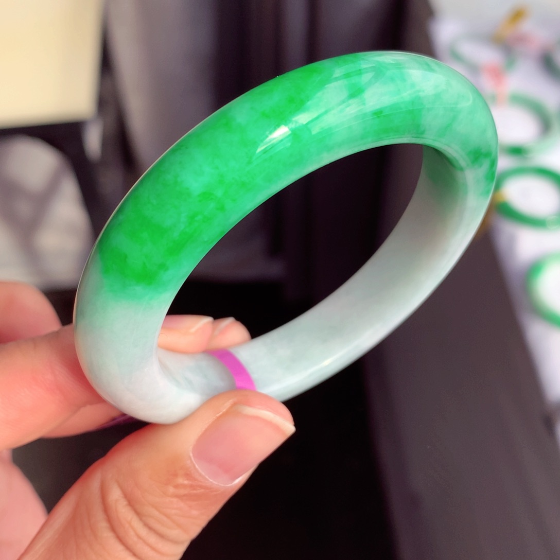 未镶嵌手镯翡翠缅甸翡翠