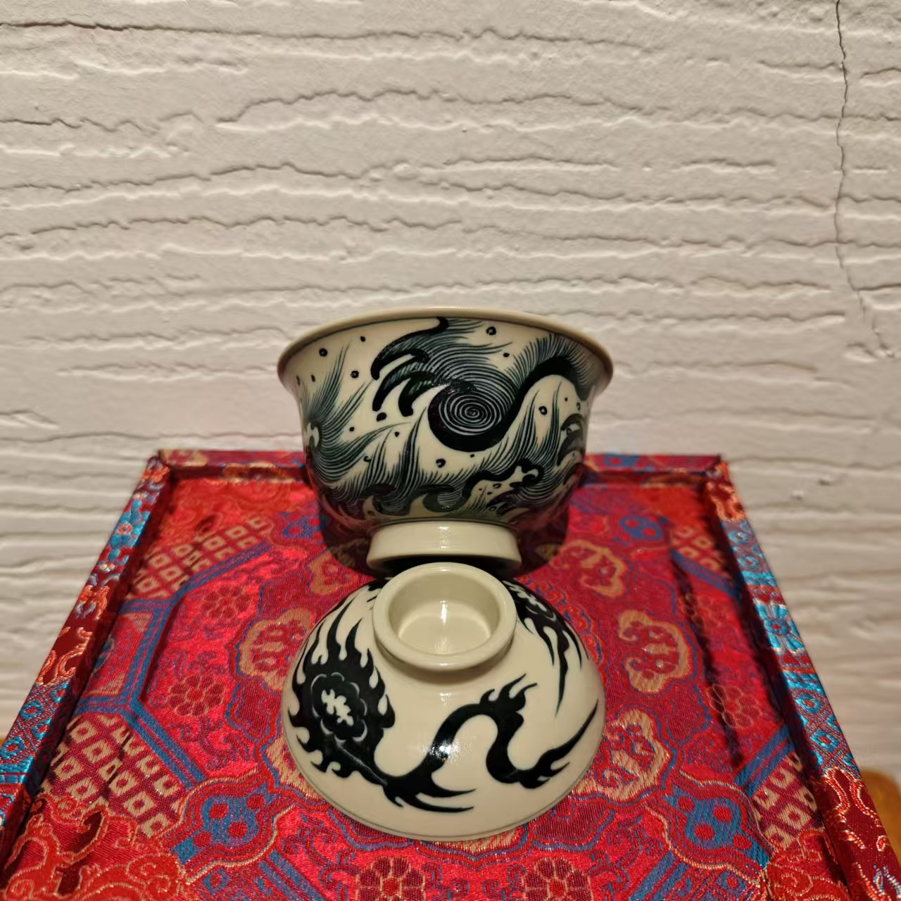 古古景德镇瓷器溯源行元真临古蜜色釉内绘半龙海浪盖碗—yzlg460