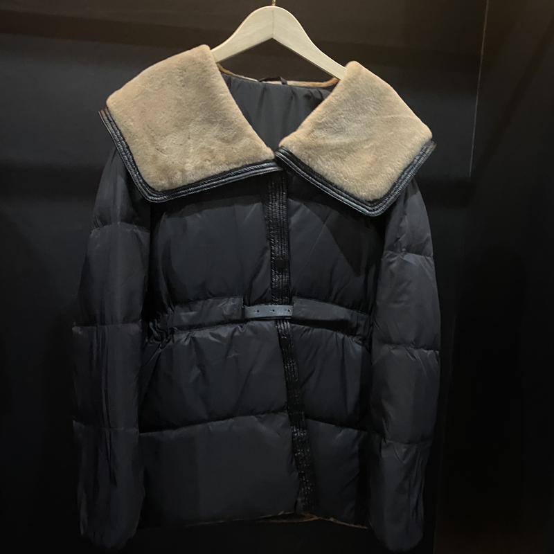 编号【B45】2025冬季新款白鸭绒免洗男女同款格子羽绒服