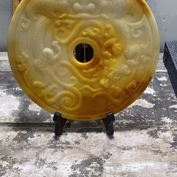 漂亮一个精美盒子带物品