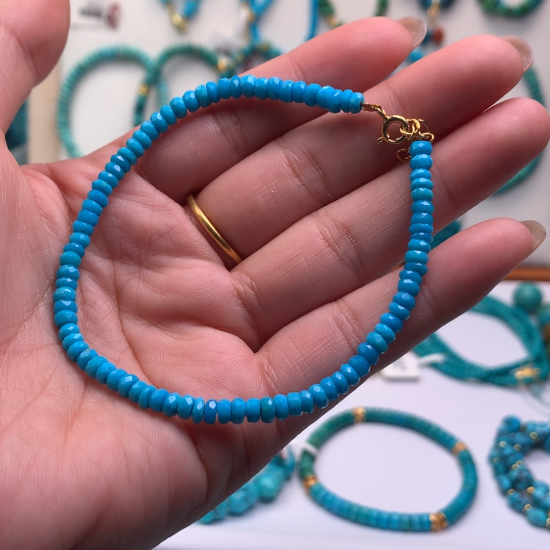 绿松石未镶嵌珠宝奇石