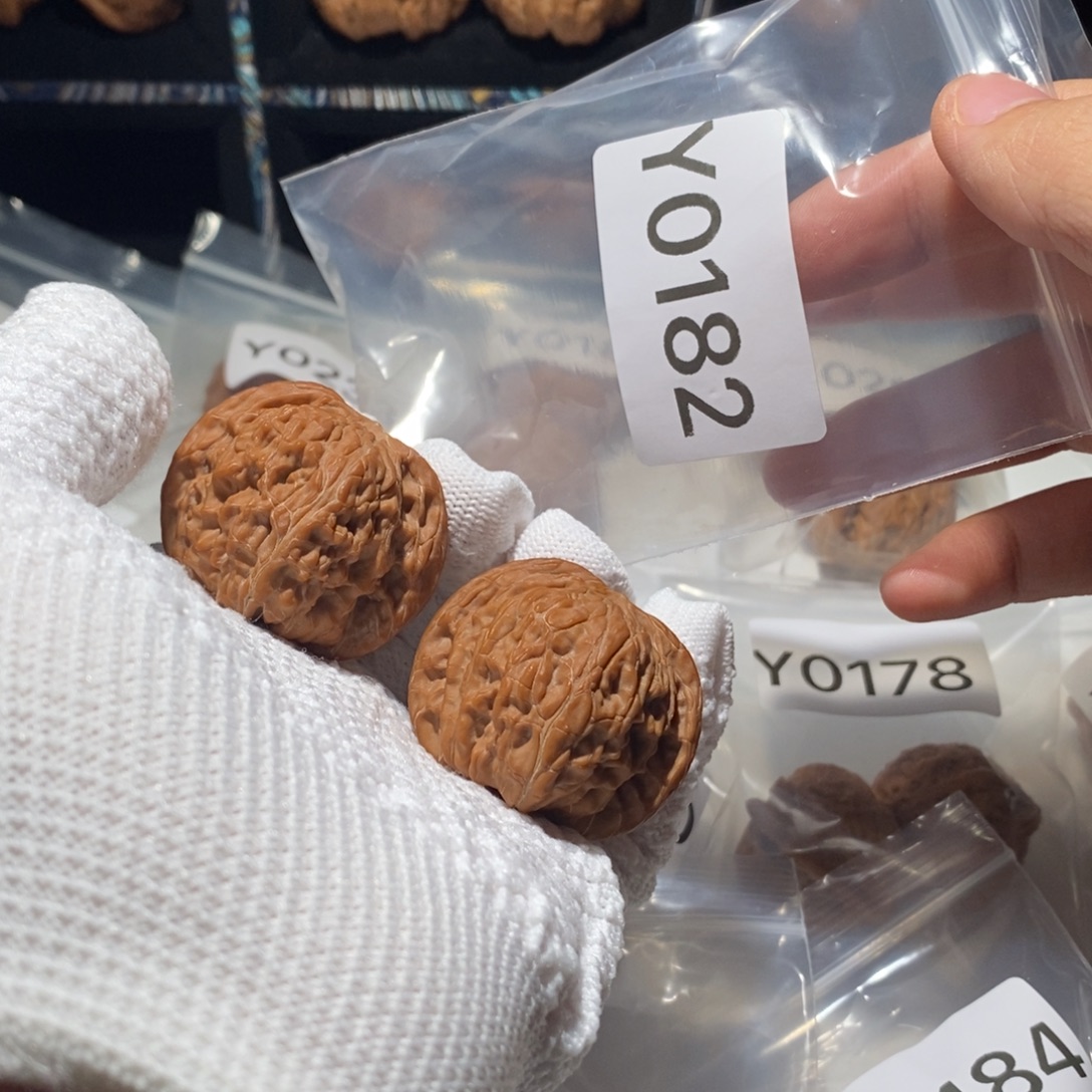 文玩核桃吊坠42全品房山山地磨