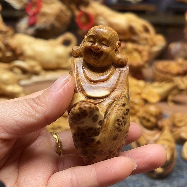 柏木太行崖柏手把摆件