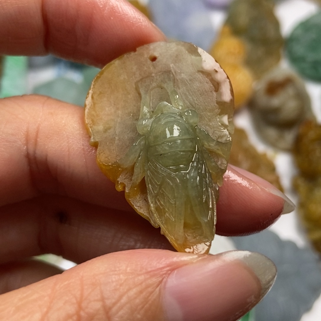 定制翡翠未镶嵌翡翠