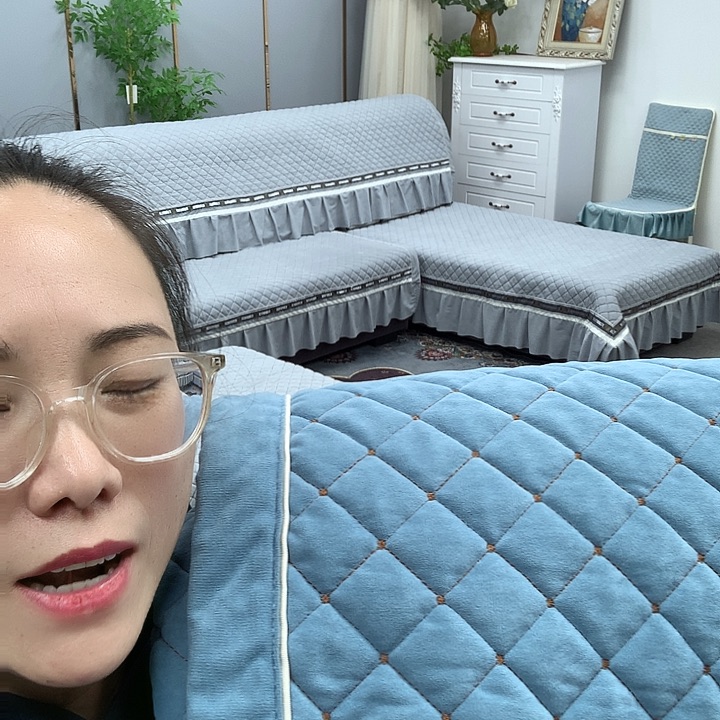 杨***亿雪尼尔月光蓝360+270+妃