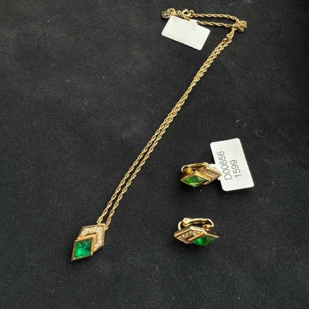 95新 DIOR/迪奥 迪奥绿色云纹琉璃套装