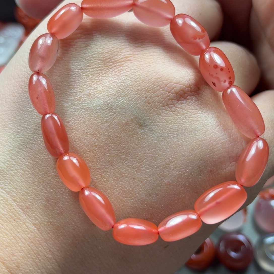 未镶嵌手串南红玛瑙