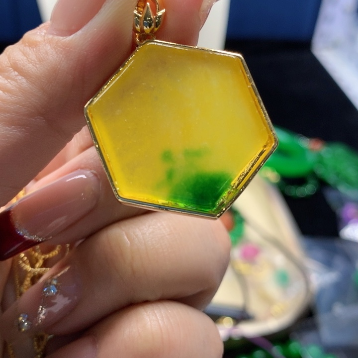 玛瑙/玉髓颈饰合金吊坠