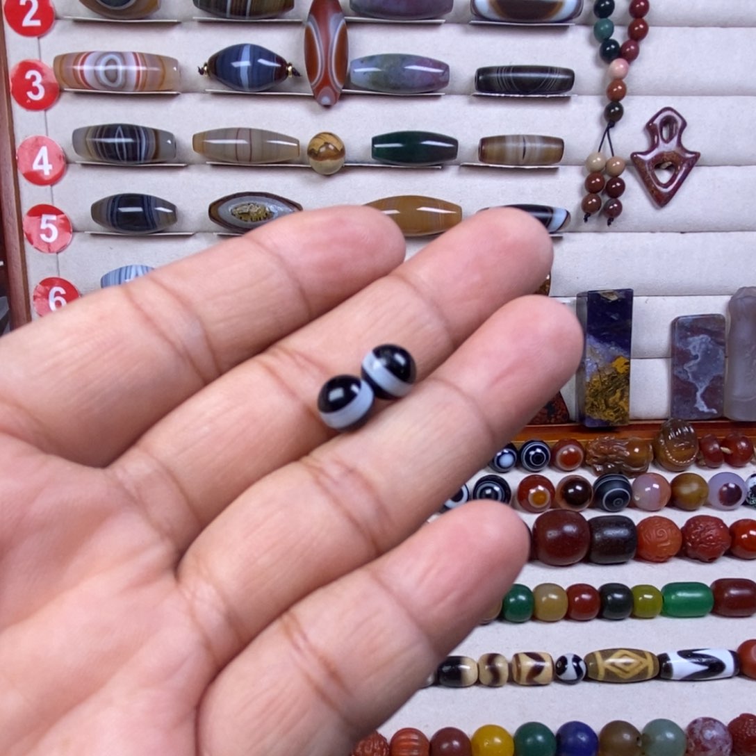 玛瑙/玉髓珠宝奇石未镶嵌茜