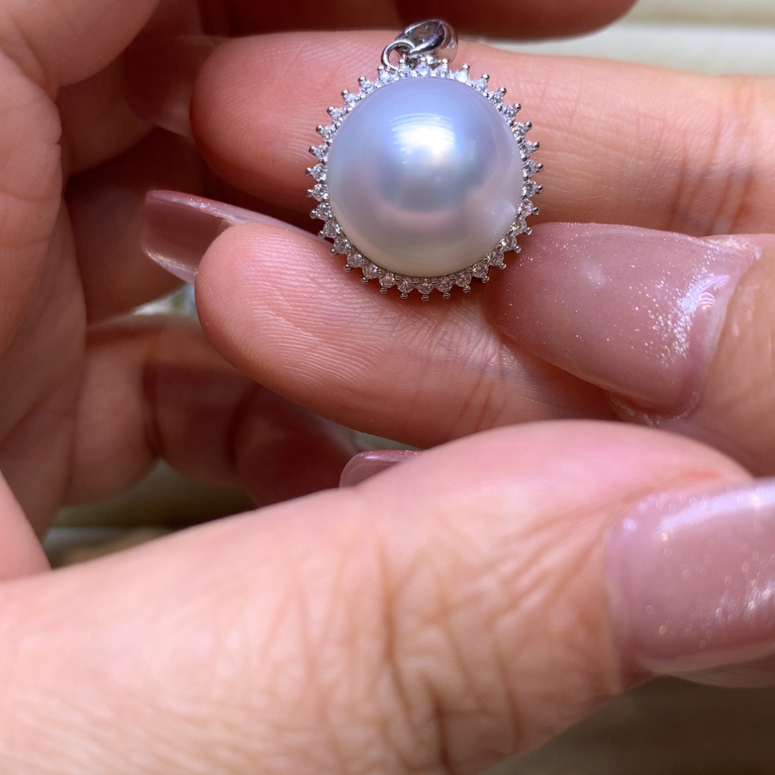 颈饰银S925镶嵌海水珍珠