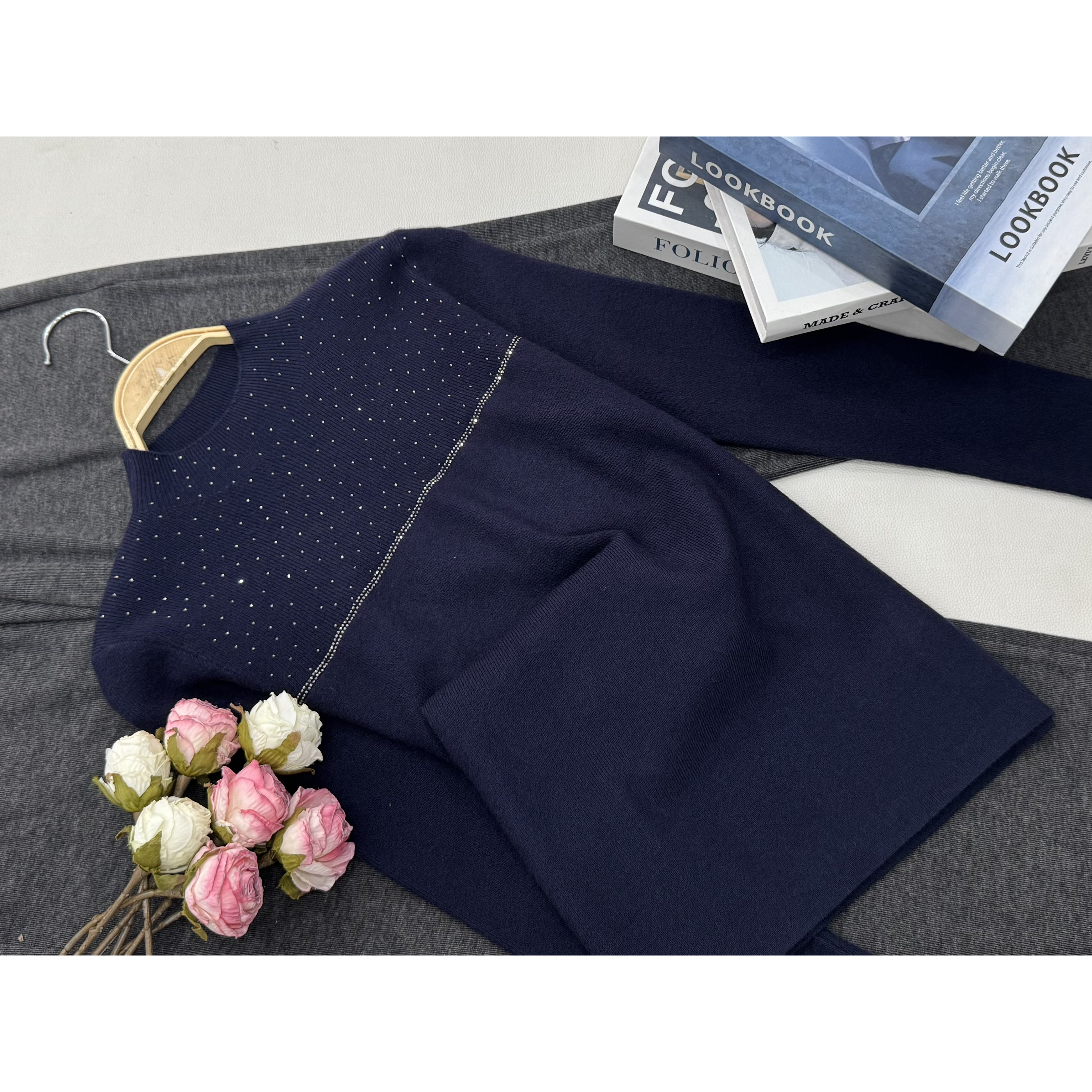 【藏蓝色满天星套头】秋冬新款时尚长袖针织上衣QC6091