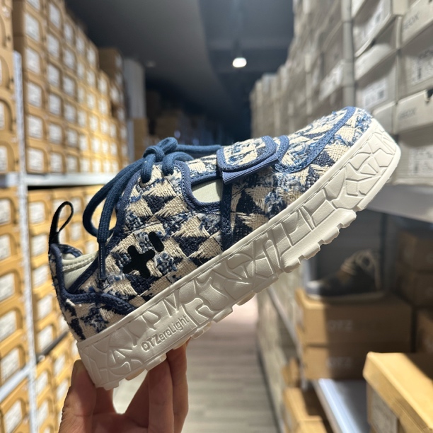 O家丑萌鞋球鞋复古潮流低帮百搭蓝白小香风休闲鞋运动鞋