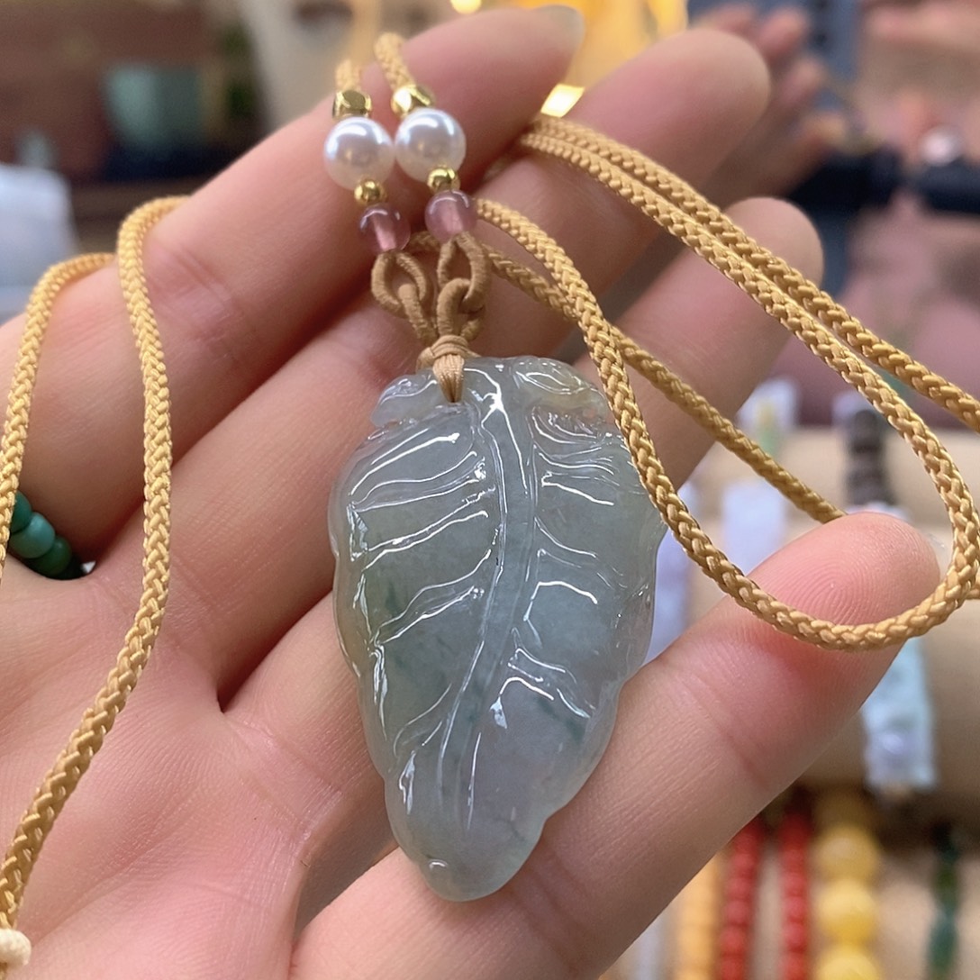 翡翠未镶嵌挂件翡翠挂件